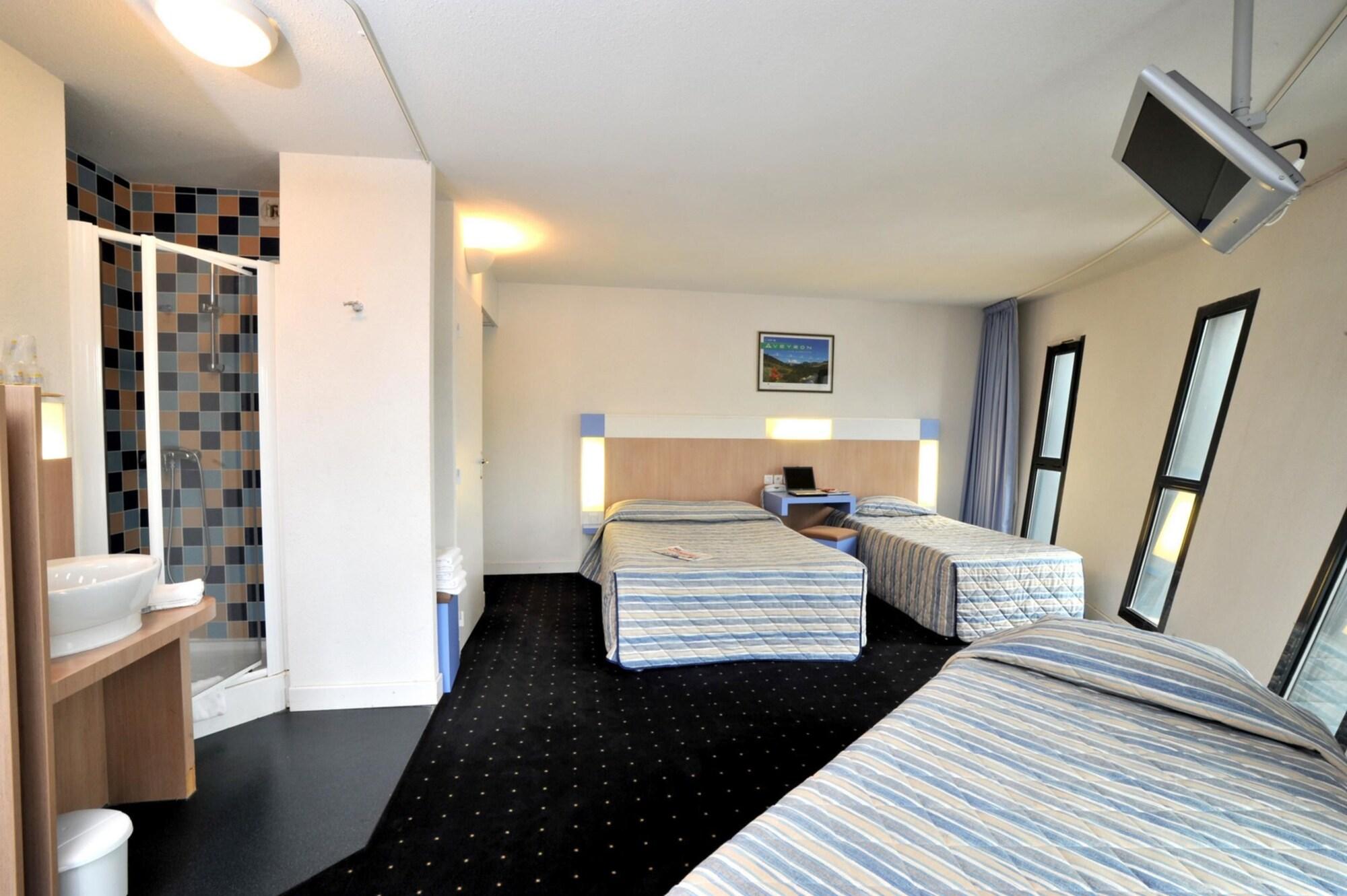 The Originals Access, Hotel Millau Sud LʼHospitalet-du-Larzac Exterior foto