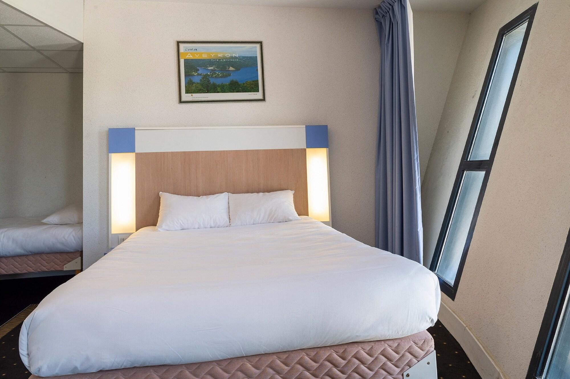 The Originals Access, Hotel Millau Sud LʼHospitalet-du-Larzac Exterior foto