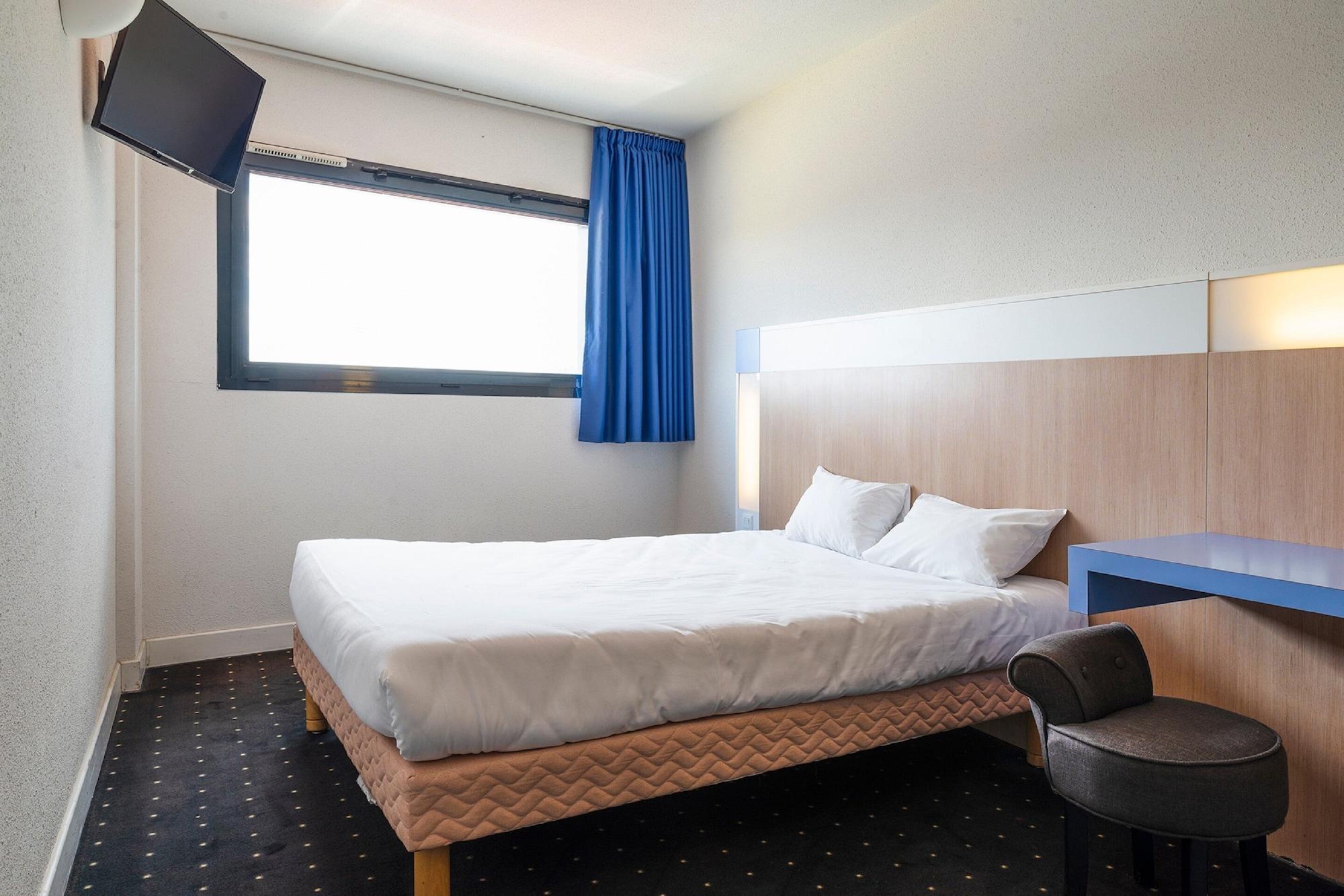 The Originals Access, Hotel Millau Sud LʼHospitalet-du-Larzac Exterior foto
