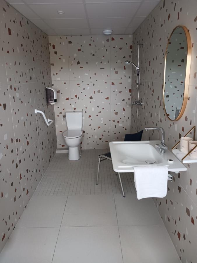 The Originals Access, Hotel Millau Sud LʼHospitalet-du-Larzac Exterior foto